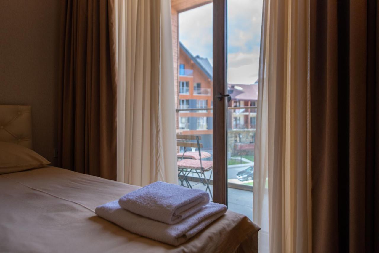 Very Fast Wifi And Own Park Place!! Gudauri Exterior foto